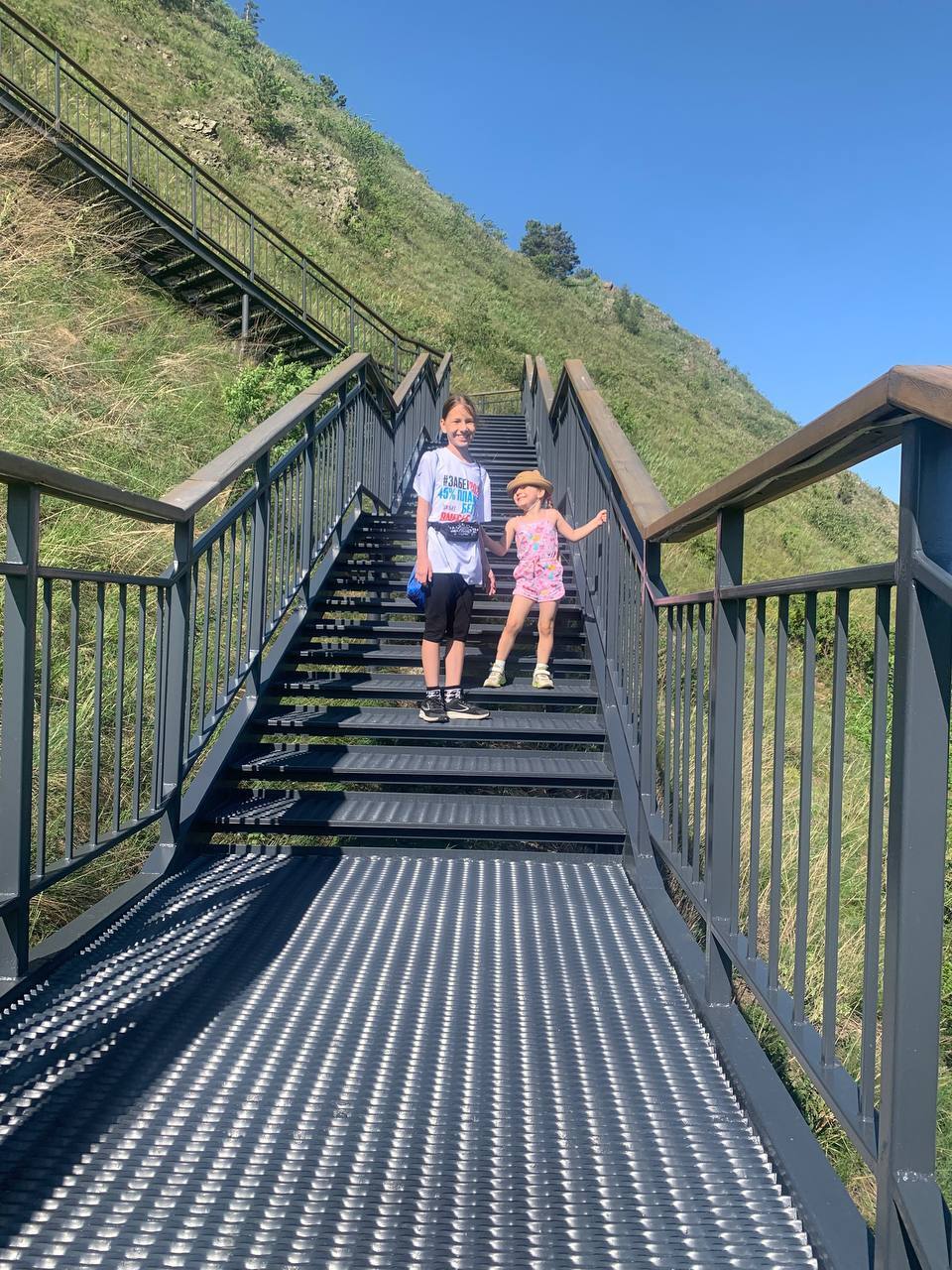 Не повторяйте чужих ошибок. Отдых с детьми превратился в опасный квест. Укусил клещ.