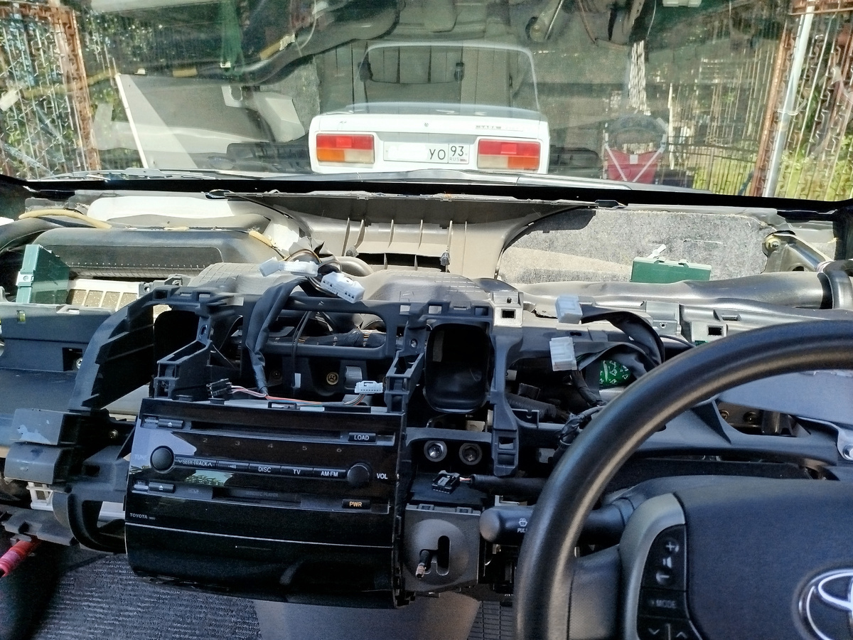 Приус панель приборов(табло) не загорается