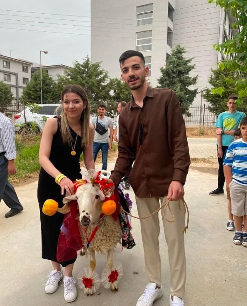 Турецкая традиция, которая вызывает у меня горечь, слёзы и низкое давление