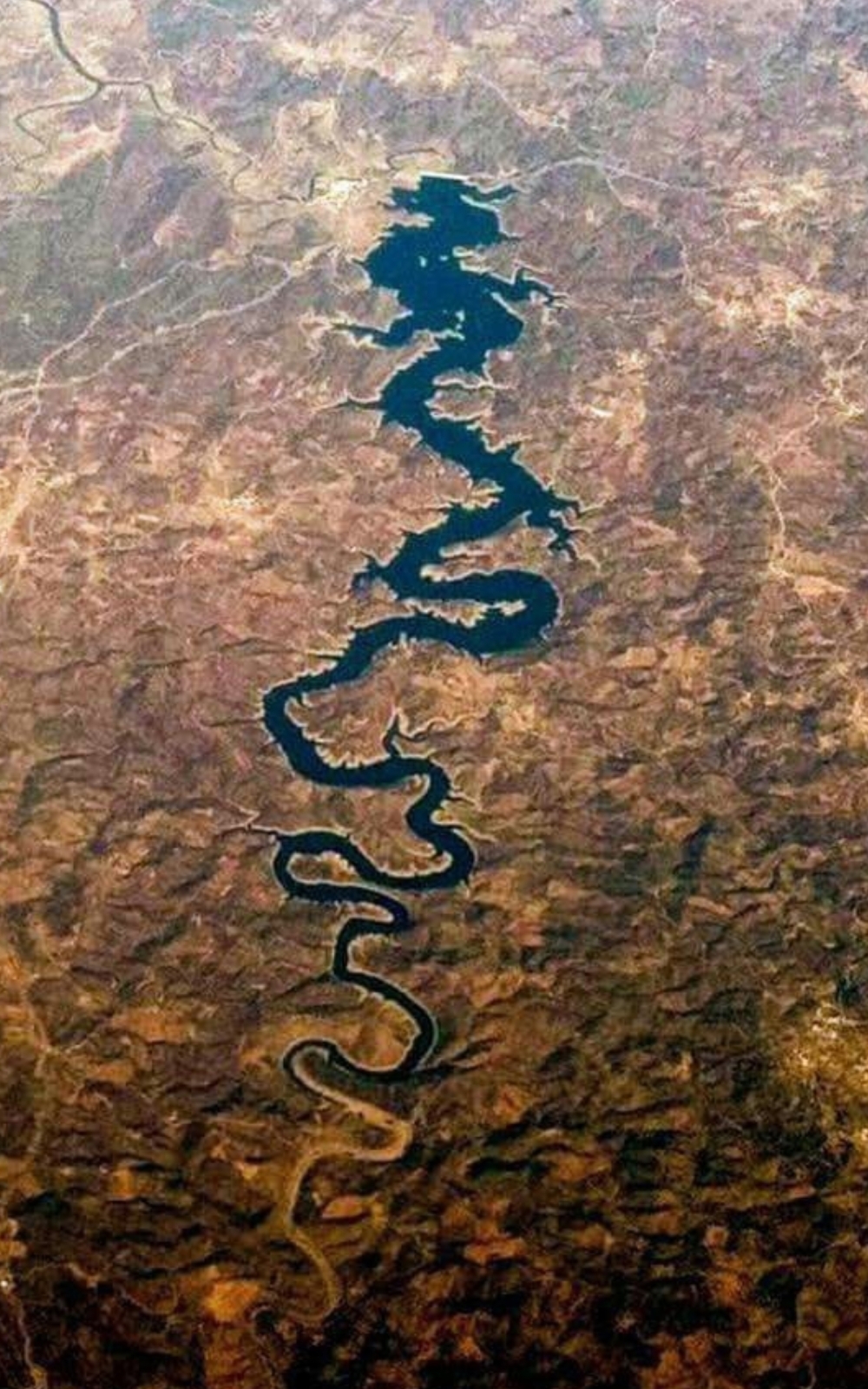 Река «Голубой Дракон»