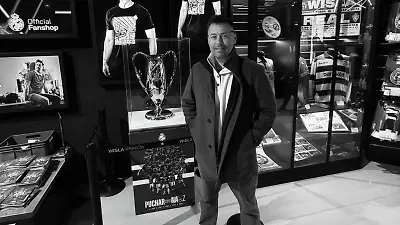 42-летний американский миллионер Томас Кокосински скончался в Кракове после того, как, предположительно, подавился пельменем в ресторане,...