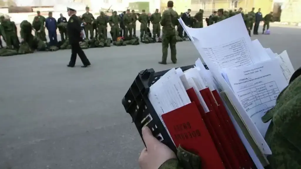 Призывников не будут увольнять! Революционные поправки в ТК РФ