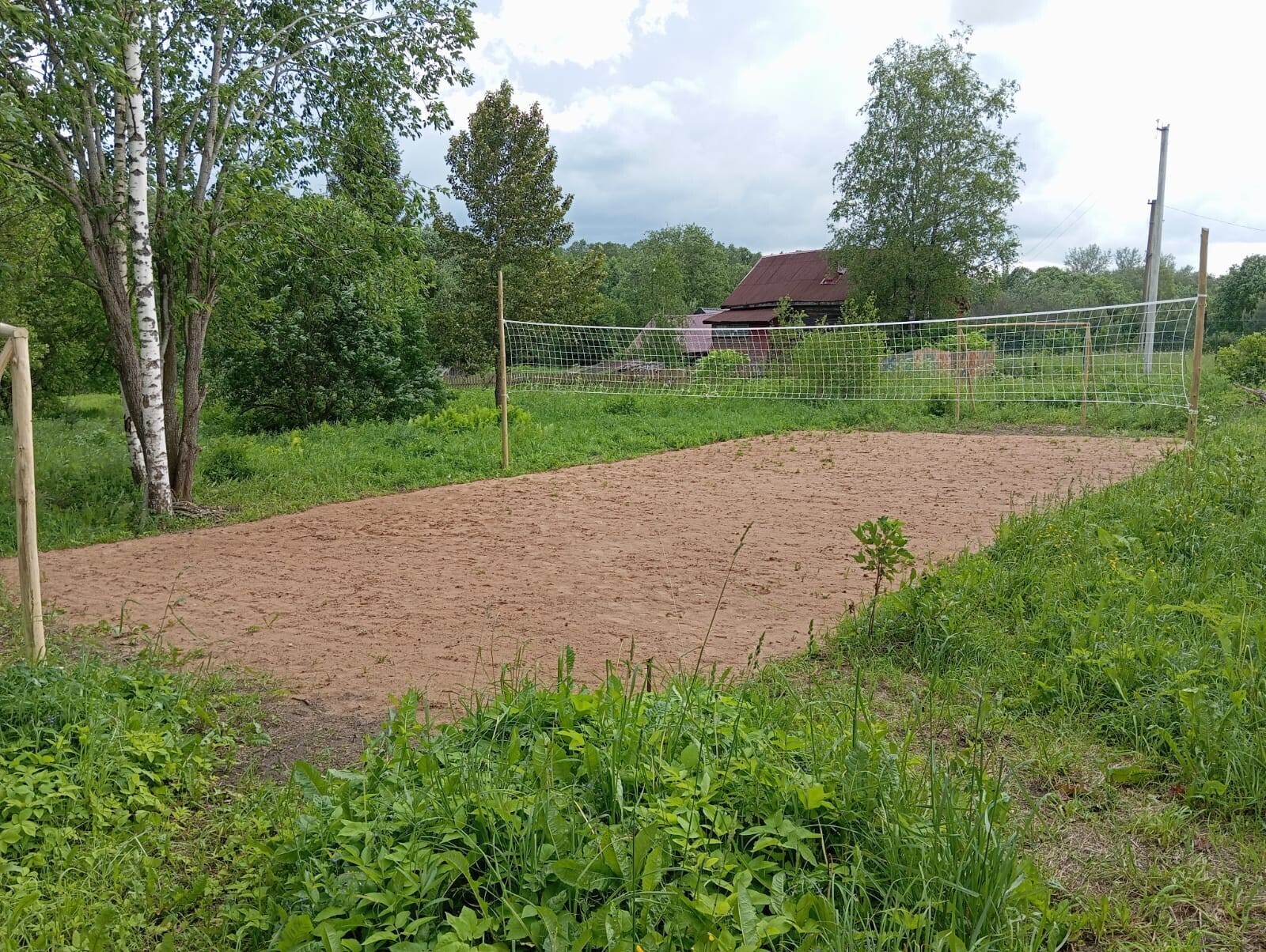 Детская площадка в деревне: преступление без жертв или подвиг без награды?