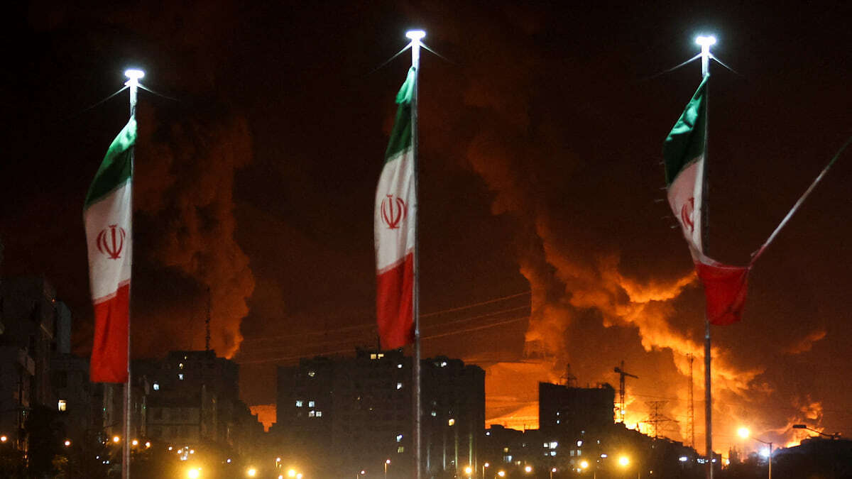 После удара по Тегерану: почему новая девальвация – дело времени