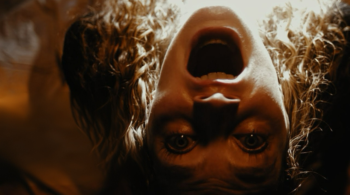 10 Новых фильмов ужасов 2025 года которые уже вышли