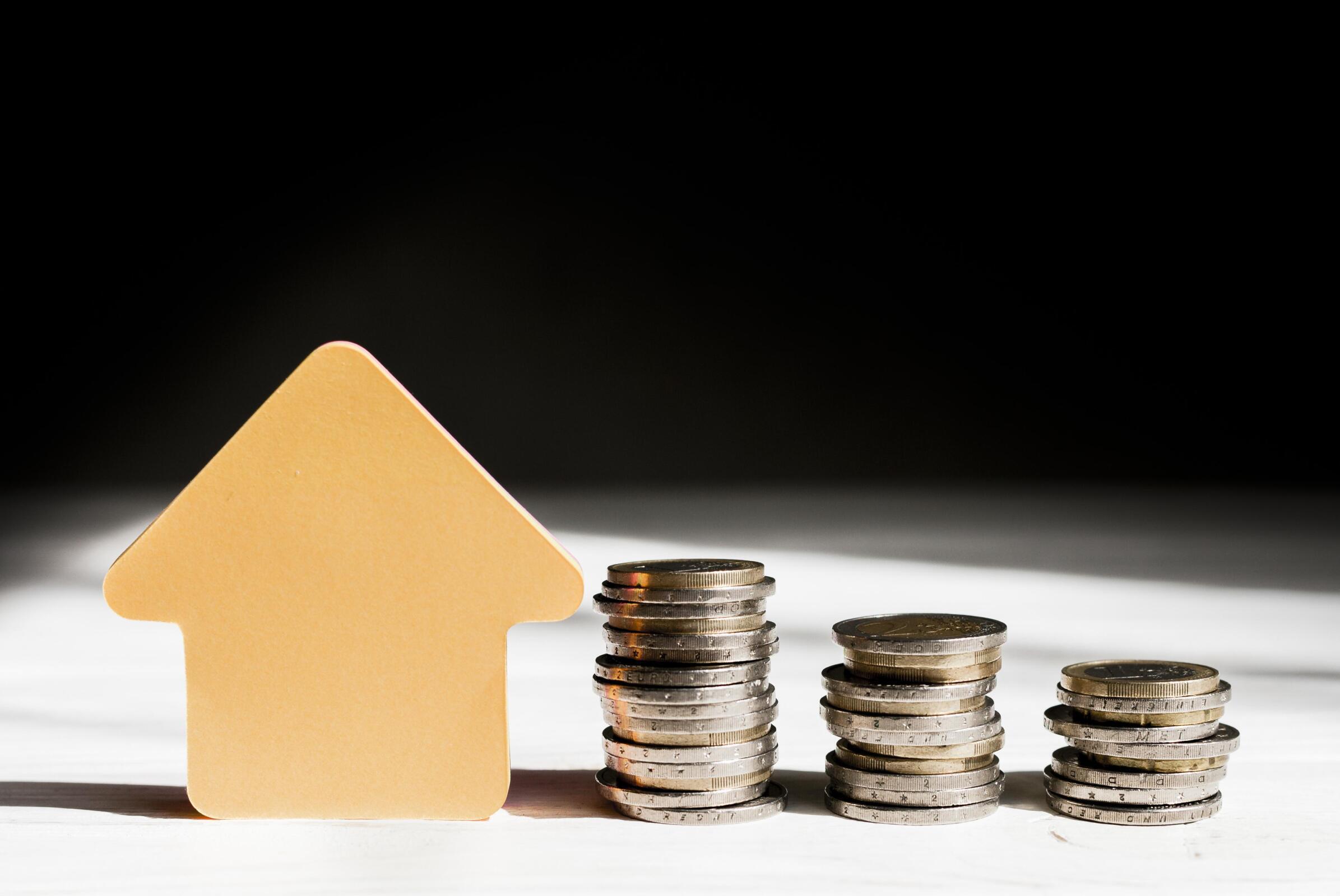 Кому положены субсидии на оплату ЖКХ и как их получить?