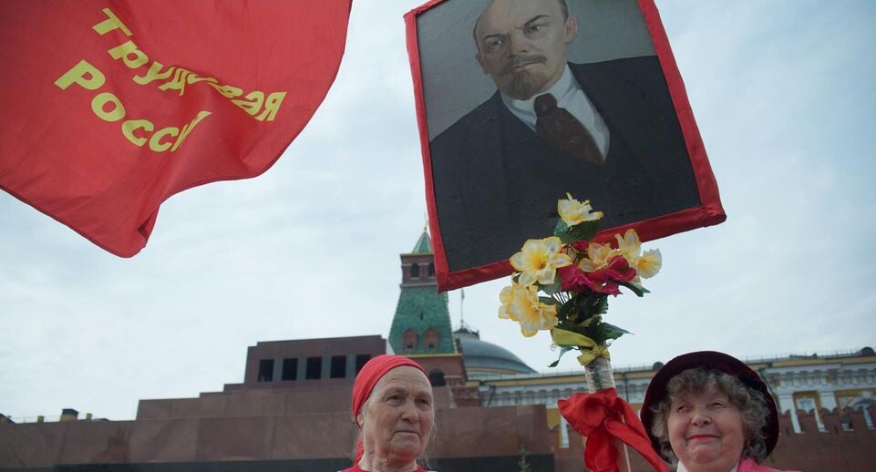 Опять дружба с западом липовая , так может пора на свою историю посмотреть правдиво ? Даже В.В. Путин это признал .
