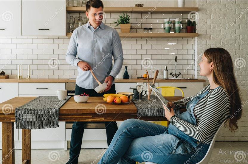 Два разговора на Кухне. Тема Продажа/Покупка недвижимости