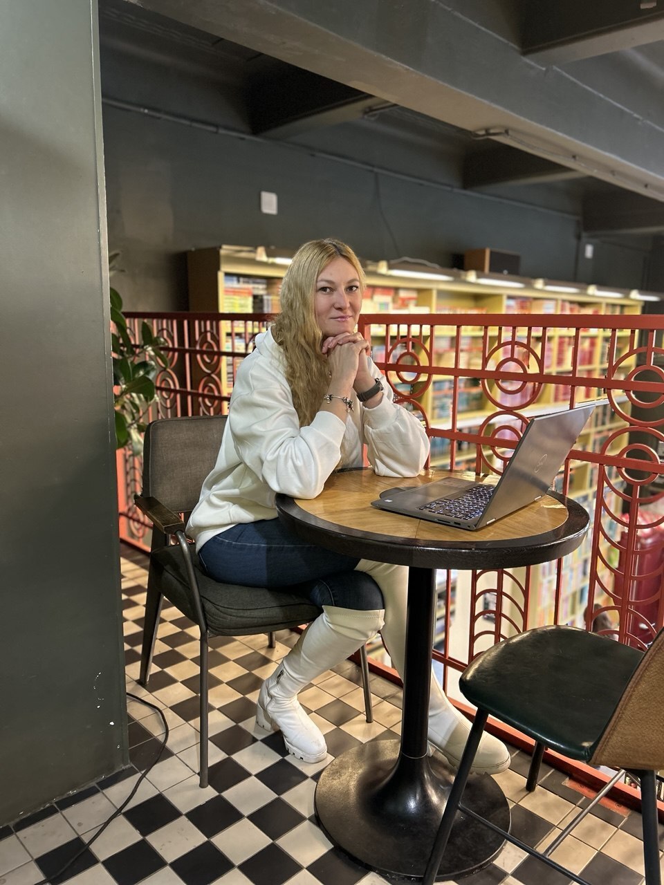 Как я вела переговоры с ВТБ Лизинг и помогла клиенту сэкономить 8 миллионов