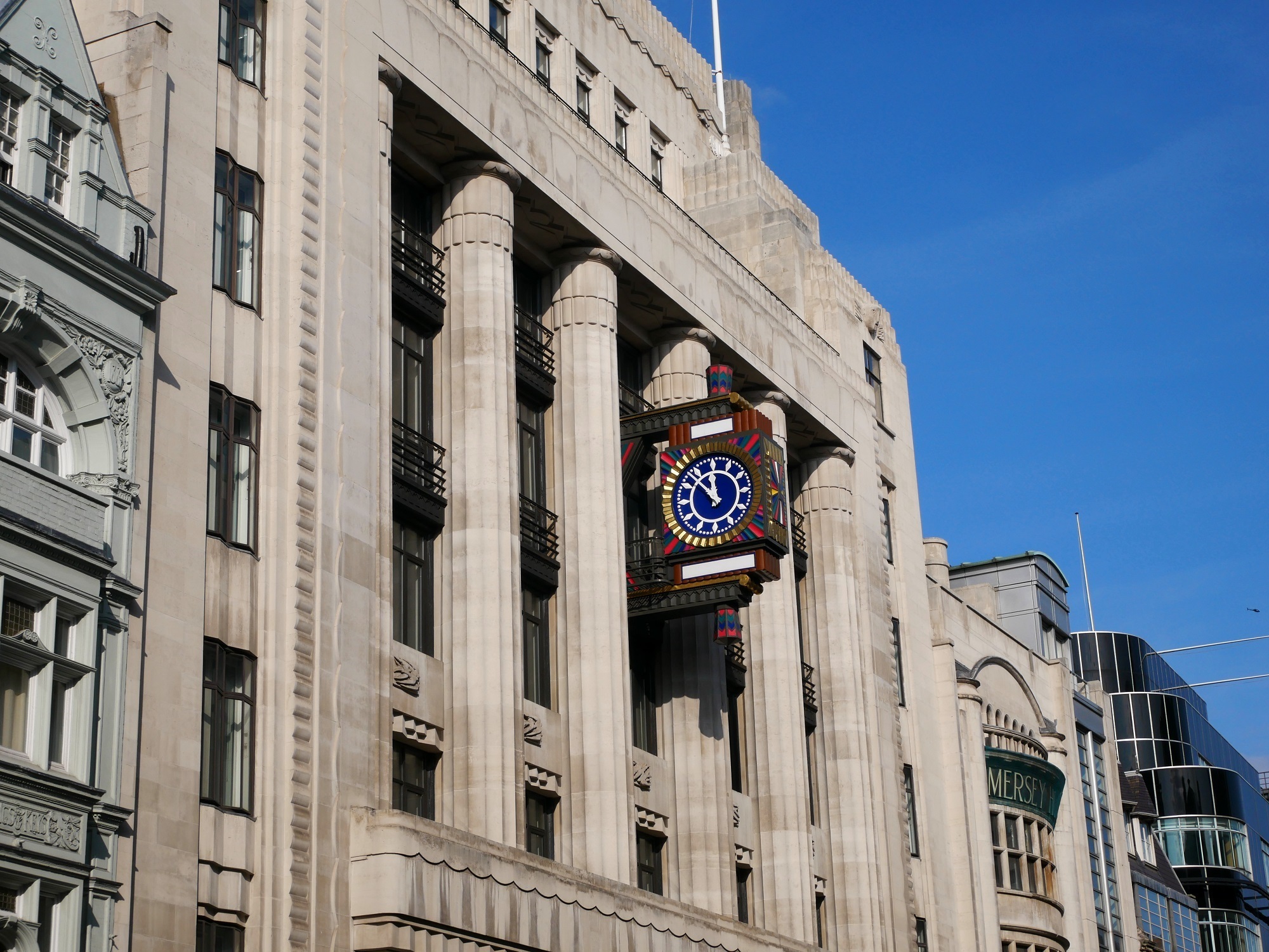 Британия готовится к войне с Россией. Так заявляют бывшие британские военные