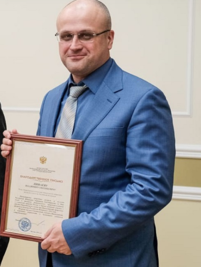 Россиянам посоветовали брать пример с предков и сокращать потребление товаров массового производства.Как вернуть народ в каменный век