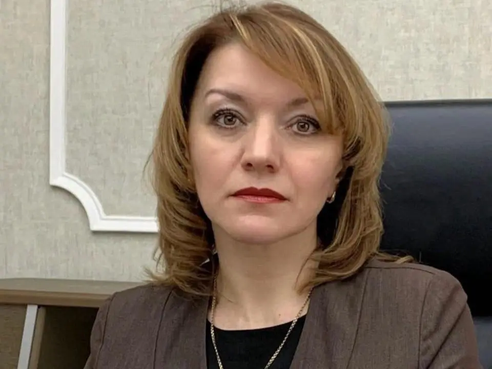 Добились отставки: Глава Североуральска уволилась после массовых обращений жителей. Они месяц сидели без воды.