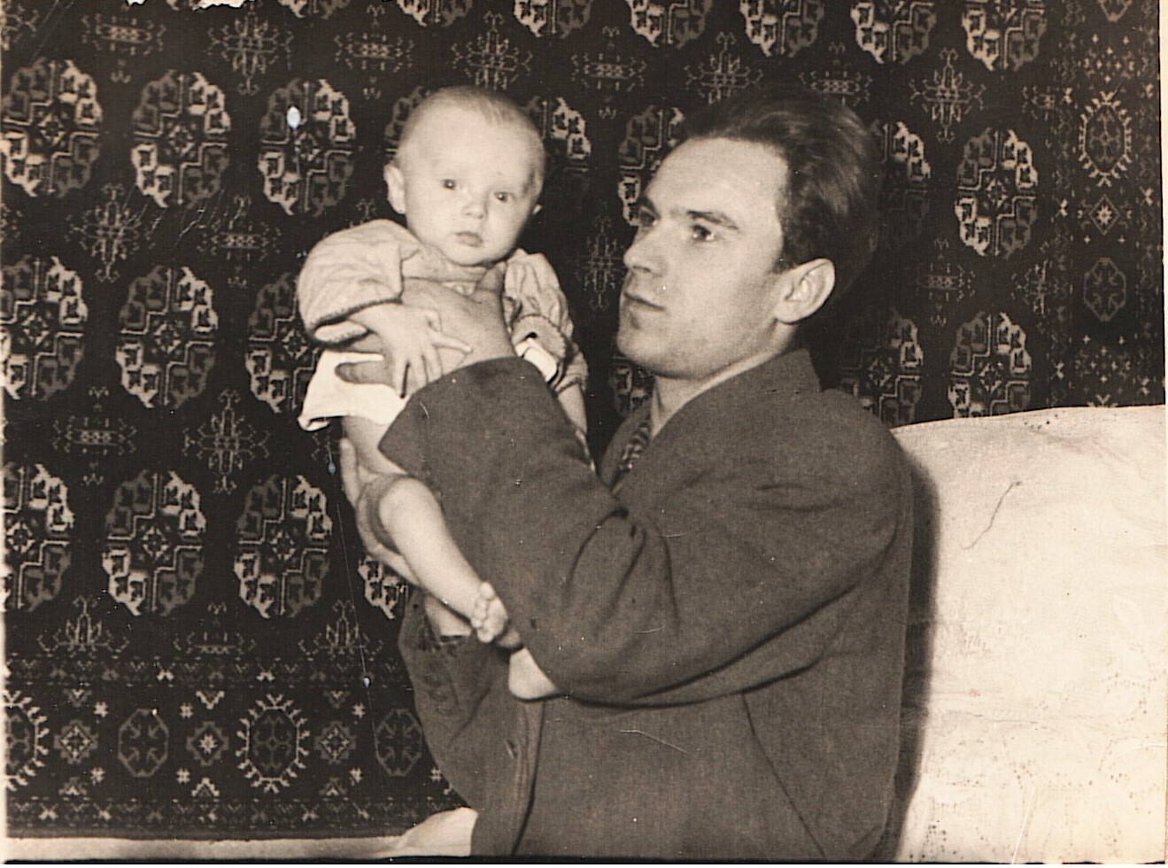 О юбилеях и подарках.