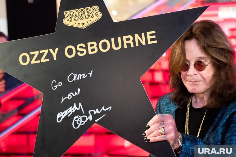 Умер легенда рок-музыки Оззи Осборн. Биография Принца Тьмы и Короля ужасов