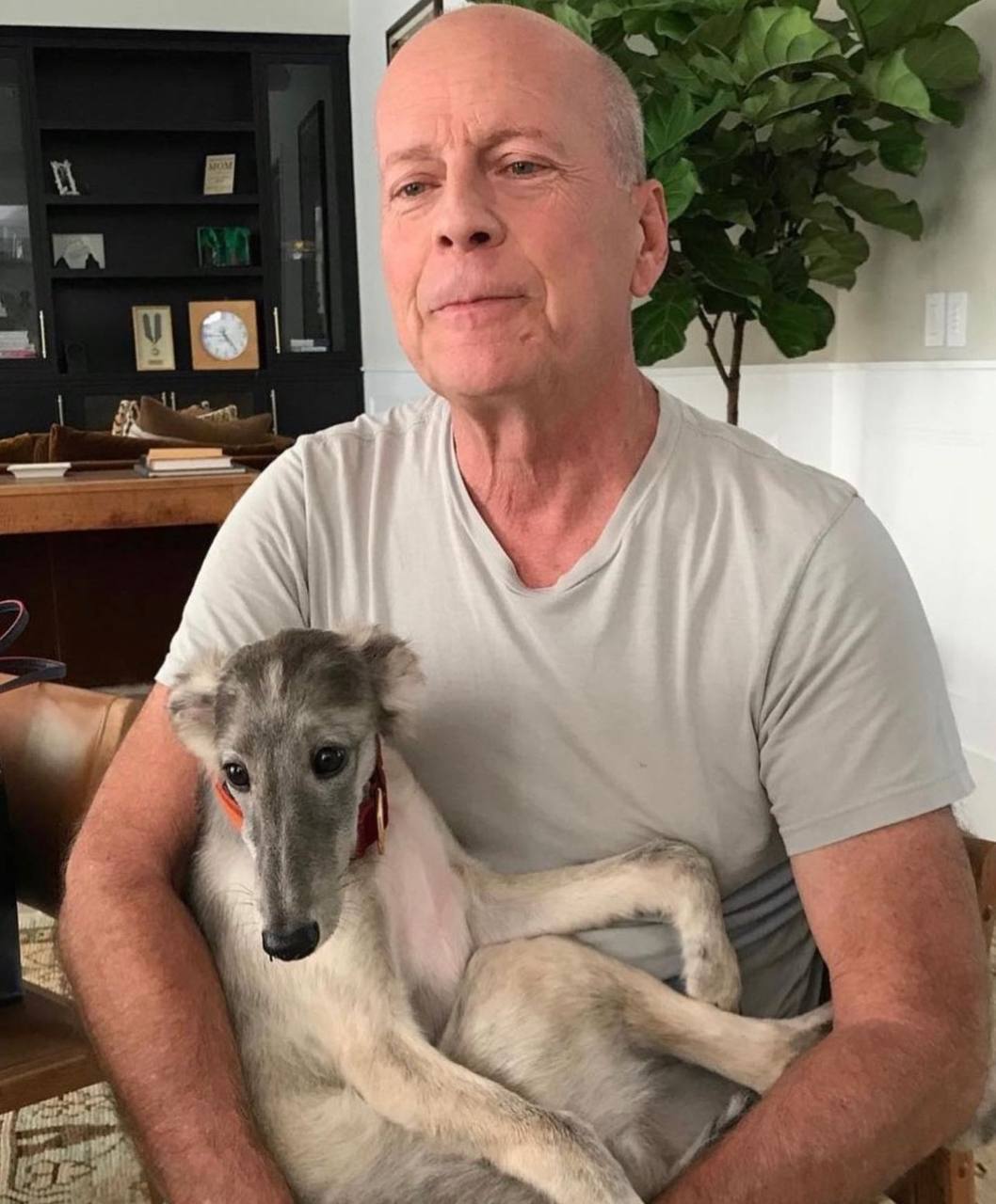 2025 год забирает лучших!😐