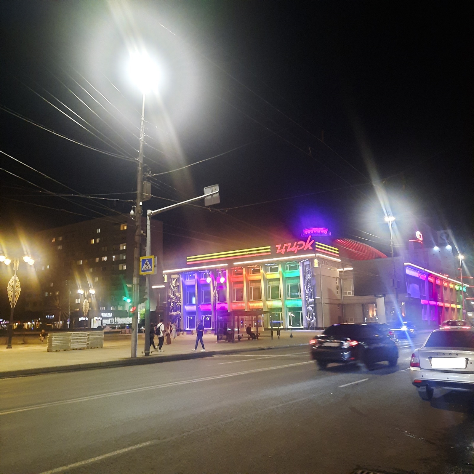 Саратов скорбит. Взрыв жилого дома. Трагедия моего родного города.