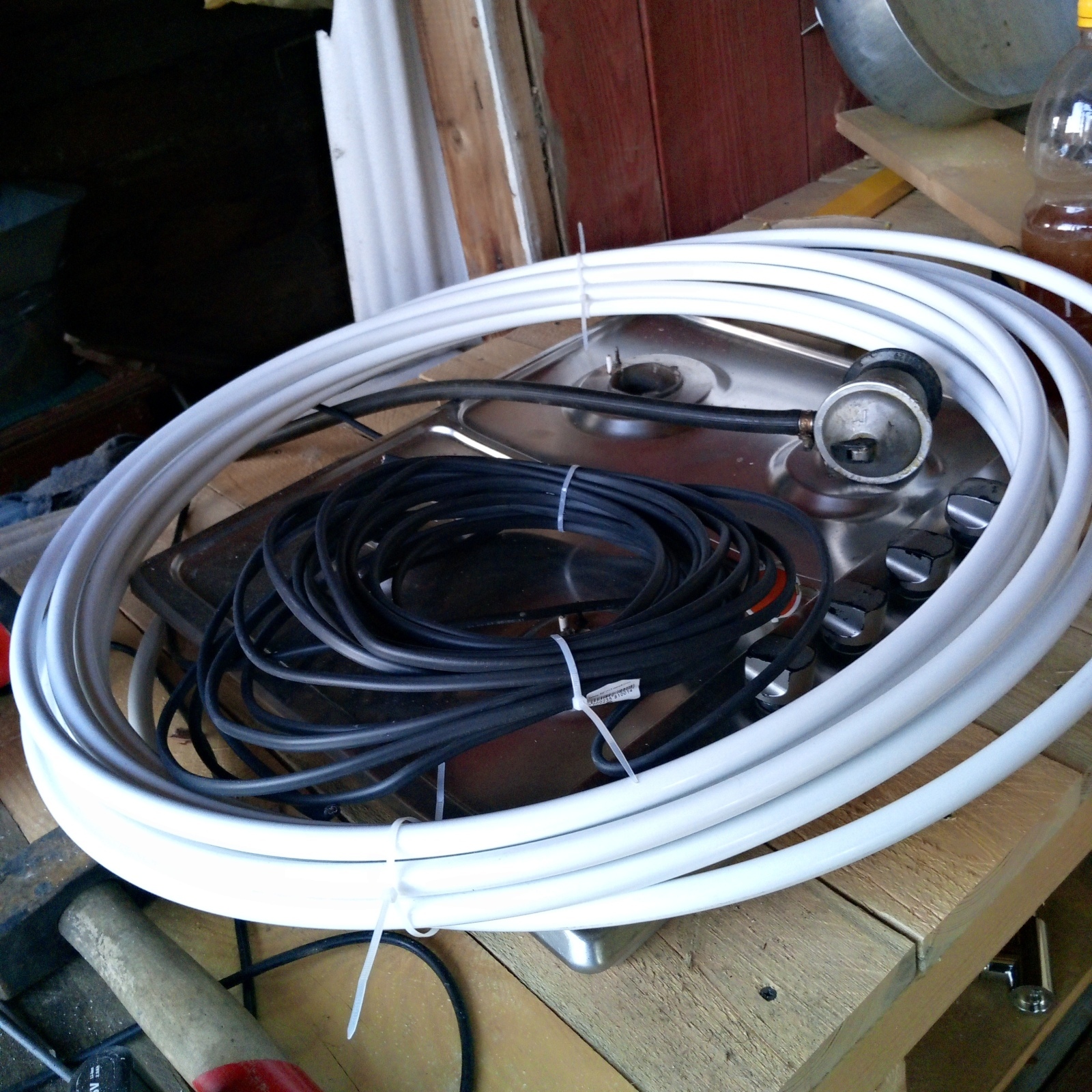 Продолжаем строить летнюю кухню