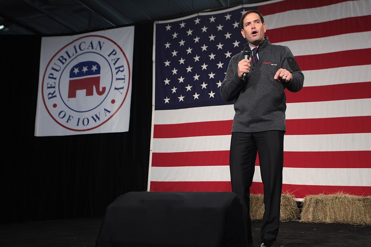 В Киеве заявили, что Украину принуждают к капитуляции. В США так не считают