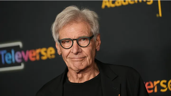 Харрисон Форд рассказал, что помогает ему оставаться в Голливуде.