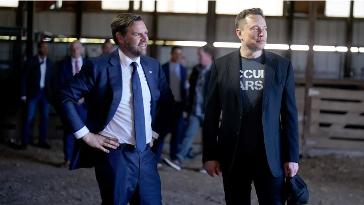 Вэнс призывает Маска оставаться «лояльным» к Республиканской партии Трампа.