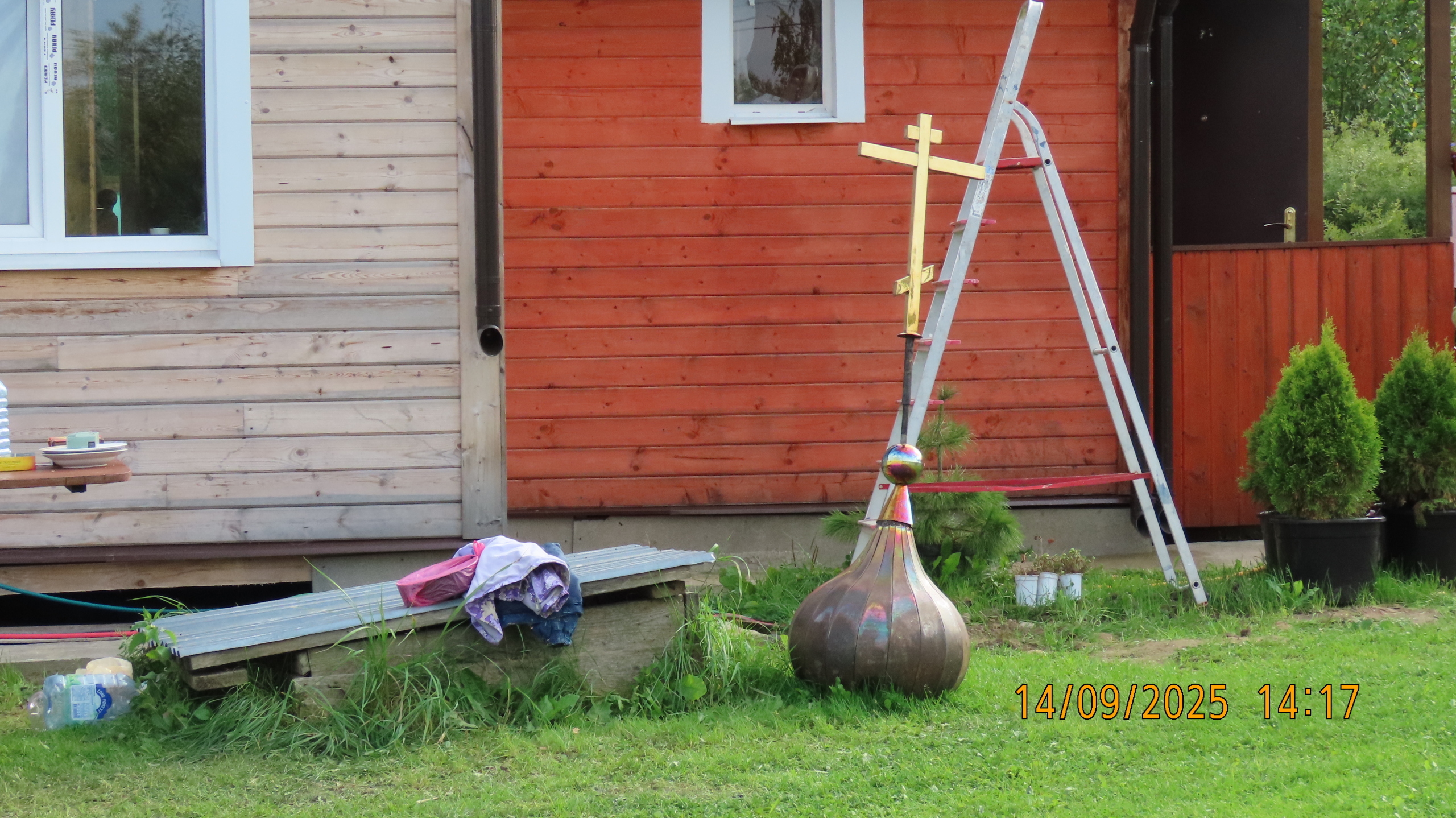 Возрождение / Тайцы, деревня Александровка / Храм Святого благоверного князя Александра Невского.