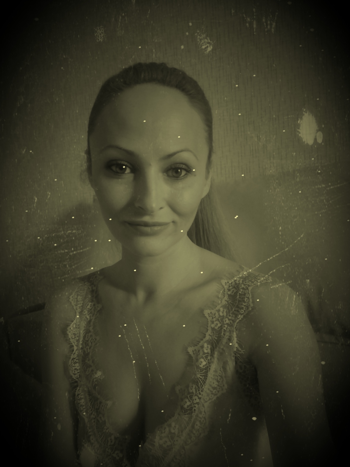 Как выгоднее взыскать алименты: в твердой денежной сумме или долю от зарплаты? Разъяснения от юриста