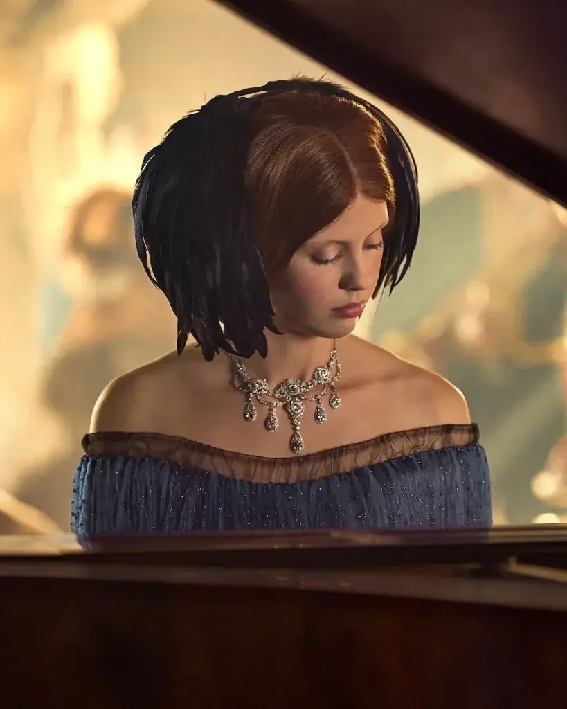 Исторические изделия Tiffany & Co. в новом фильме Гильермо дель Торо «Франкенштейн»