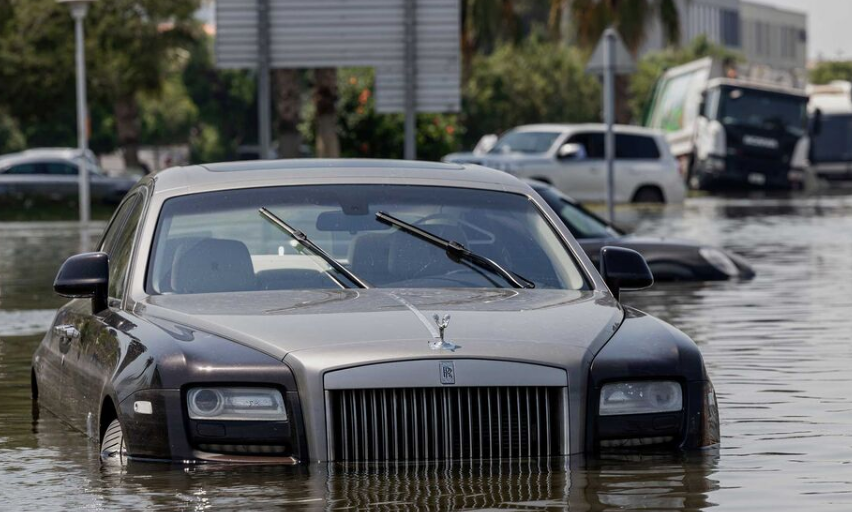 Что на самом деле произошло в грозовых облаках над Дубаем?