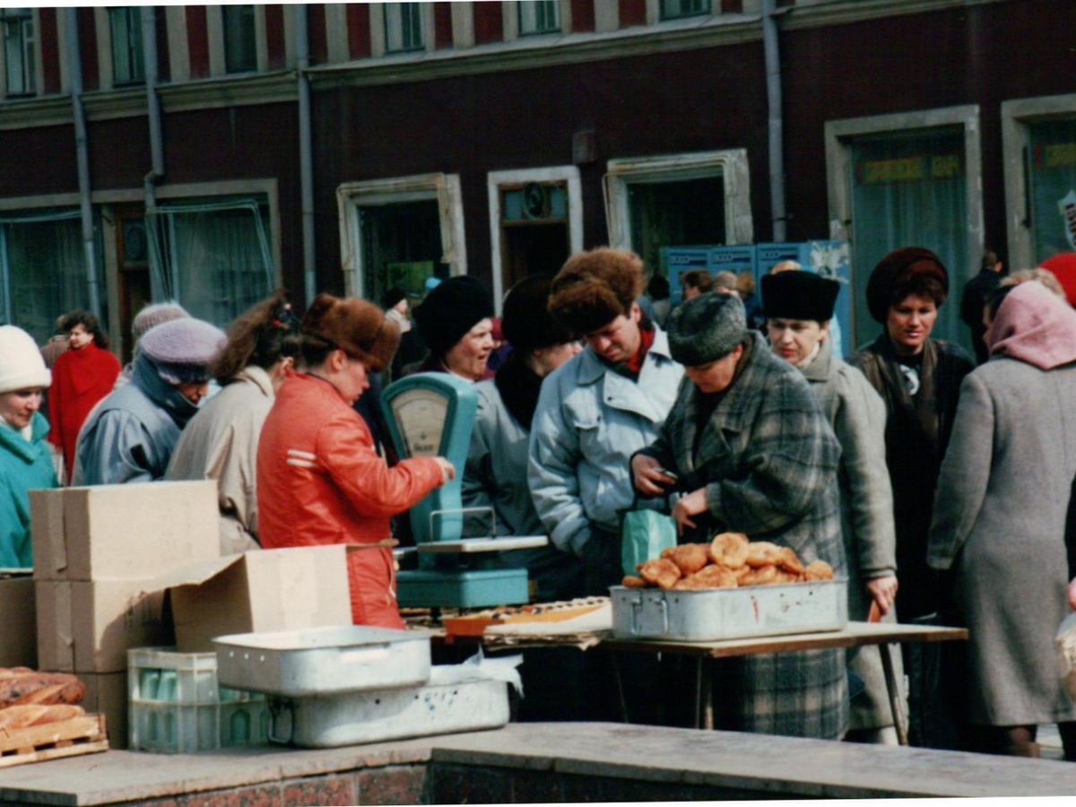 🌿 Почему один запах может вернуть детство: психология ассоциаций