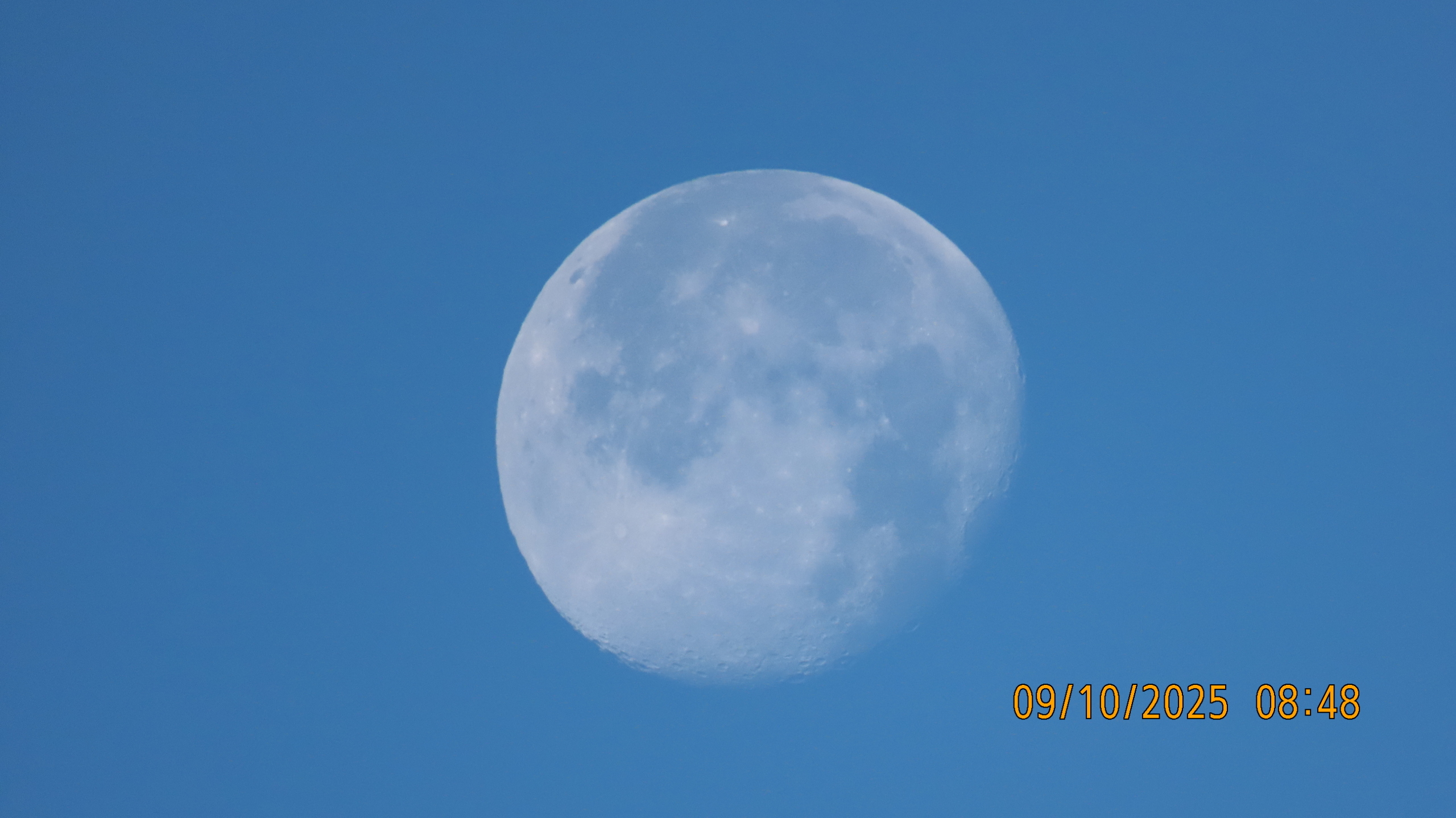 Меня бесит, когда заставляют говорить: «Меня бесит». /Не резистор.