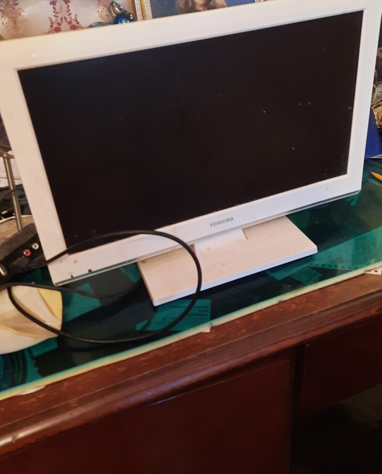 Как пенсионерка телевизор EVO TV 24 подключала