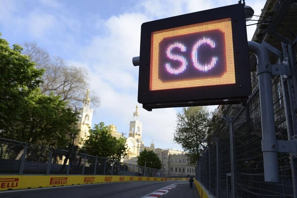 Зелёный, жёлтый, красный: что означают флаги в Формуле‑1?