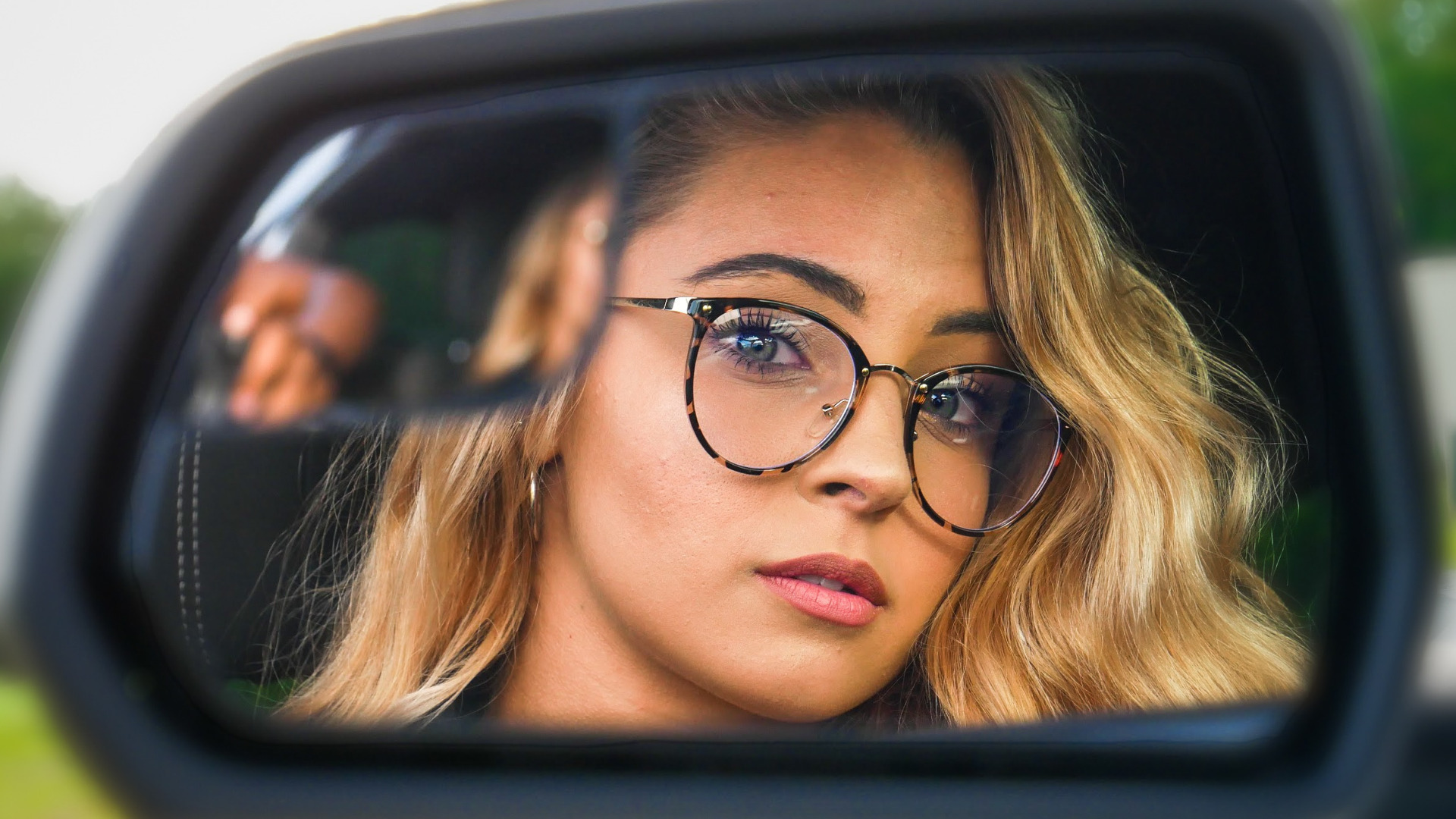 ✨ Неидеальная внешность: как перестать себя ругать