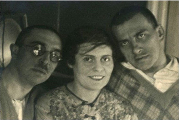 Секс и карьера? Это совместимо? Или я не в материале, и секс мешает карьере?