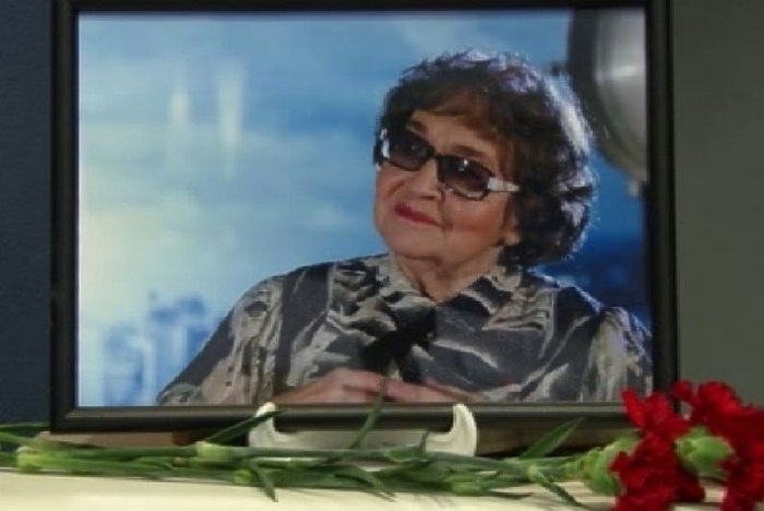 Одна из самых возрастных телеведущих программы время,ушла из жизни