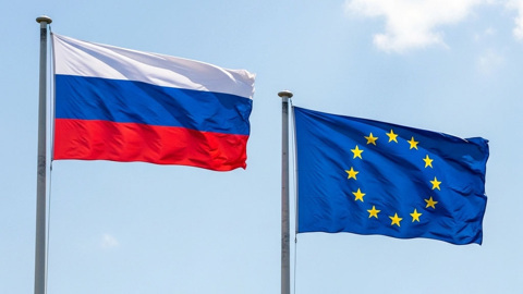 Бывший эксперт ООН, Альфред де Зайас, утверждает, что Евросоюз учреждает структуру, аналогичную "министерству правды", направленную против России.