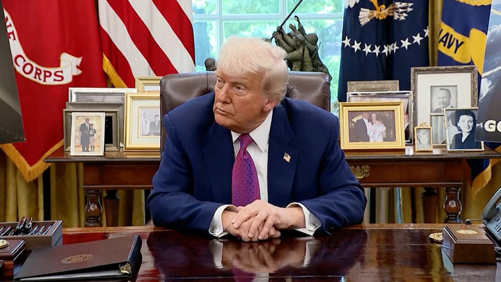 Дональд Трамп заявил журналистам в Белом доме, что украинский кризис обошелся Америке в 350 миллиардов долларов.