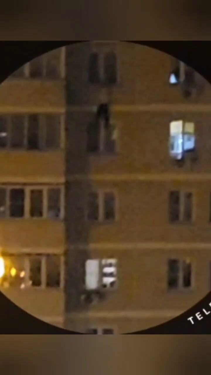 Жесть из Подмосковья: мигрант ворвался в квартиру, избил пенсионерку и выпрыгнул с окна