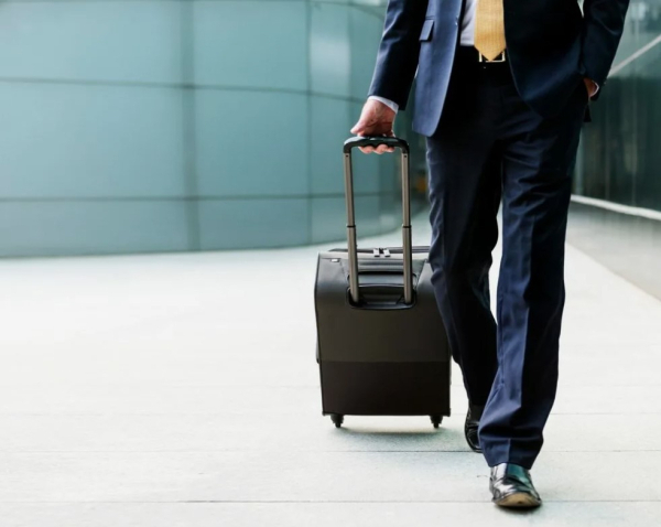 Какие гарантии обязан предоставить работодатель работнику, направляя в служебную командировку? Вопрос-ответ