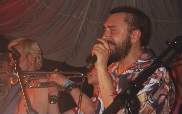 Стал известен артист, который получит самые большие гонорары на новогодних корпоративах. И это не Шаман