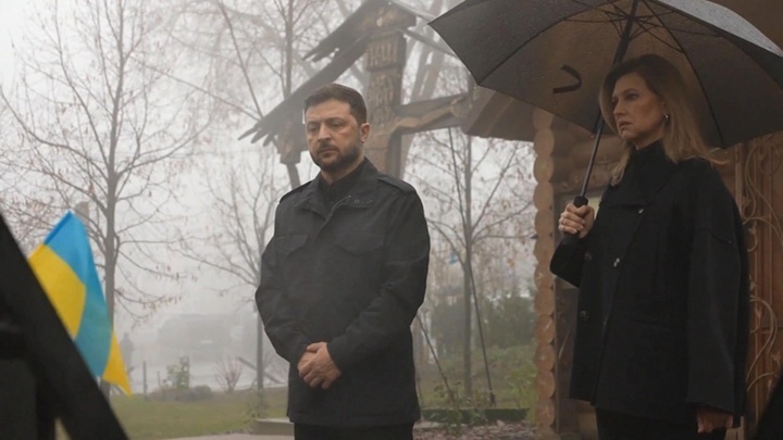 Жена Зеленского отговаривает президента от переизбрания