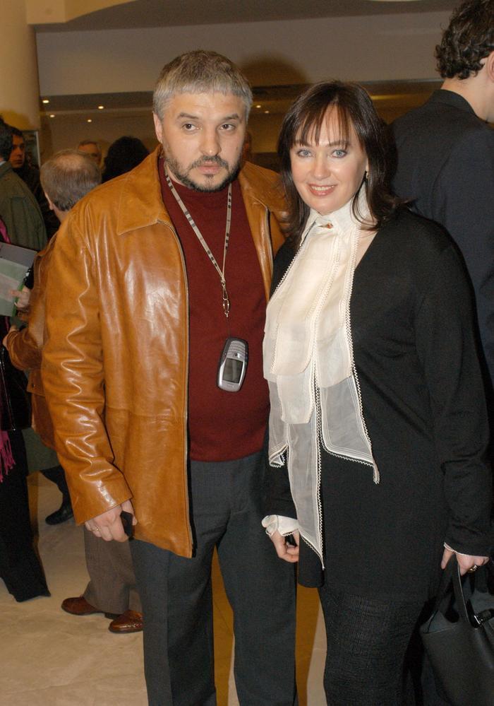 Муж Ларисы Гузеевой одним словом пресек слухи о разводе