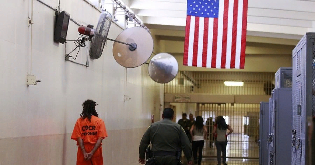 Почему в США дают много пожизненных сроков: разбираемся в юридической арифметике