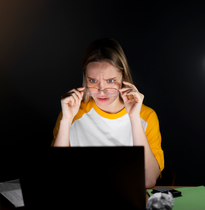 Собеседование в онлайн-школу EasyCode: оклад 15 тысяч за спам-обзвон