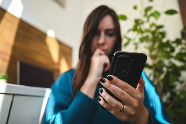 Роскомнадзор сообщил о постепенной блокировке WhatsApp: или Как мы все дружно перебежали в светлое цифровое будущее