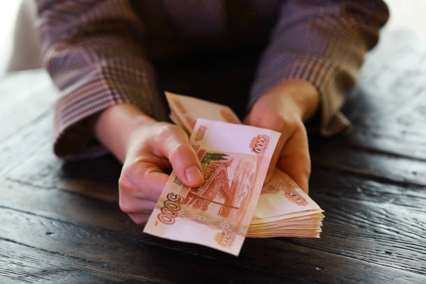 Подарок от Деда Мороза или очередная сказка: 5 тысяч рублей, которые пенсионеры так и не увидят