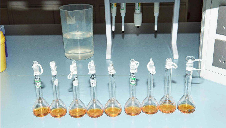 Крупнейшая косметическая компания Китая разрабатывает стратегию конкуренции с L'Oréal