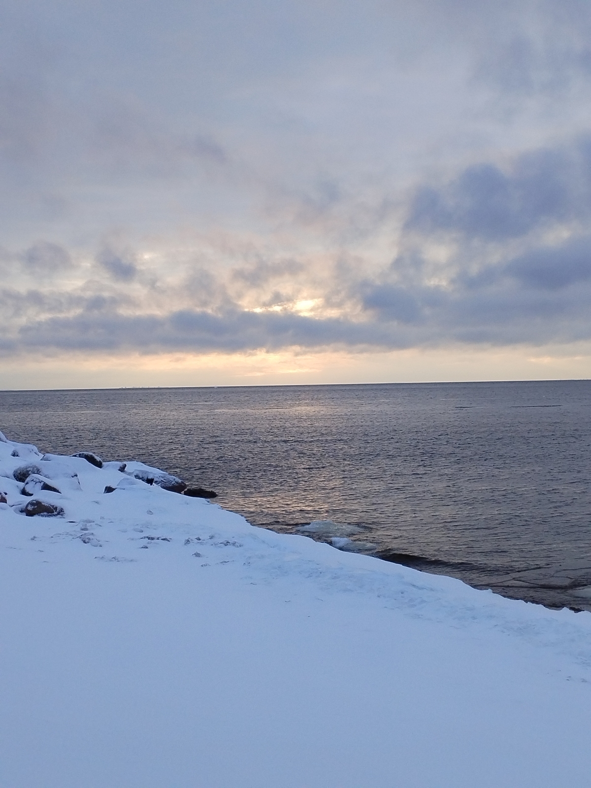 Лайфхак на тот случай, когда не знаешь, где живет ответчик, а иск подать надо