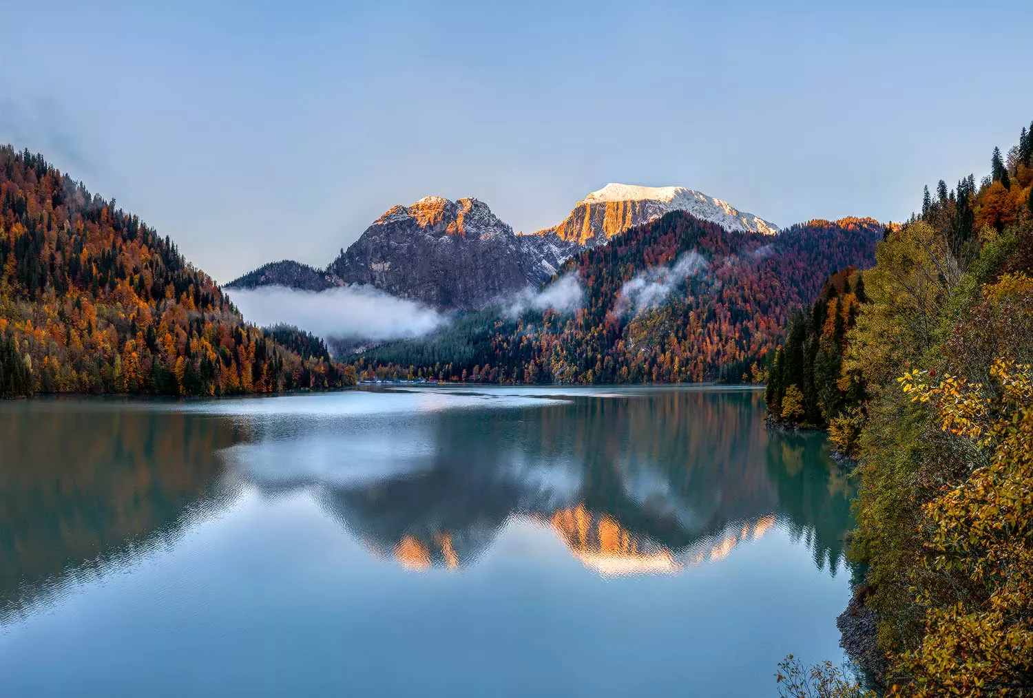 Геополитический расчет: почему Россия не принимает просящиеся в ее состав регионы