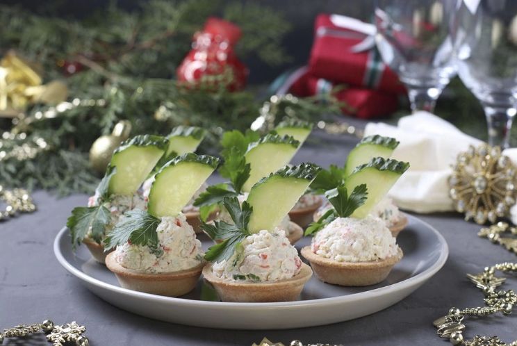 Новый год 2026: салаты, закуски и идеи новогодних блюд